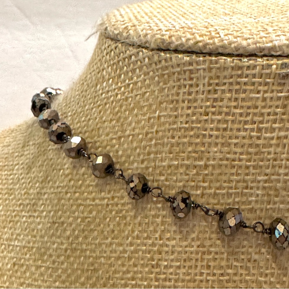 Fossil Necklace Copper Tone Necklace - beaded chain w/ Bee Pendant, rhinestones - Picture 10 of 13